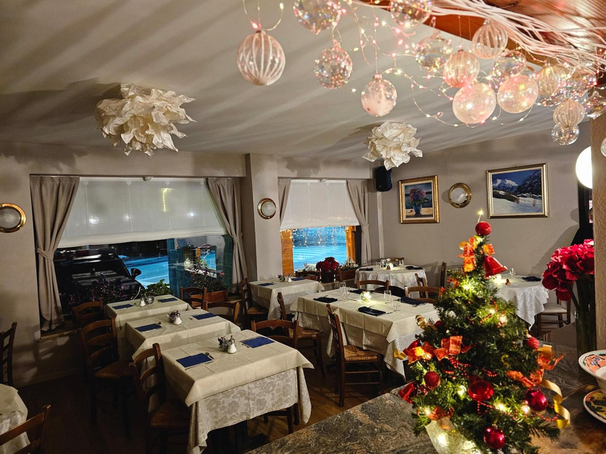 בארדונקיה Hotel Bucaneve מראה חיצוני תמונה