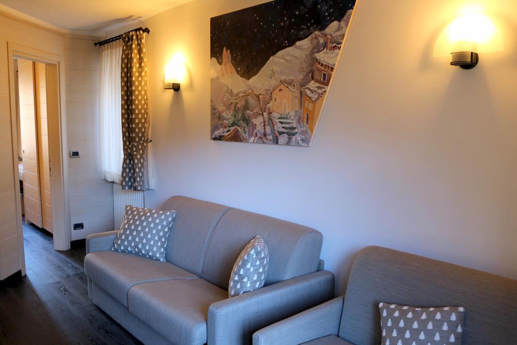 בארדונקיה Hotel Bucaneve מראה חיצוני תמונה